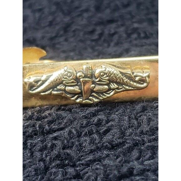 Vintage US Navy Submarine  Warfare Service Tie Bar Clasp Military USN 1960s - Picture 15 of 15